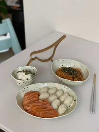 [한면원] 비빔국수 2인분 — 5점을 준 리뷰어가 2022년 8월 올린 사용 사진