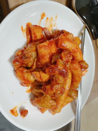 한성기업 무볼레 닭떡볶이+해물떡볶이 2종 세트 — 4.5점을 준 리뷰어가 2021년 10월 올린 사용 사진