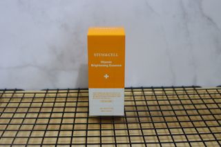 체르엠 스템앤셀 비타민 브라이트닝 에센스 30ml 1개 — 5점을 준 리뷰어가 2021년 9월 올린 사용 사진