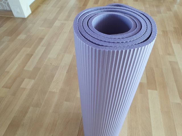 NBR 10mm 바디핏 요가매트 리뷰 사진