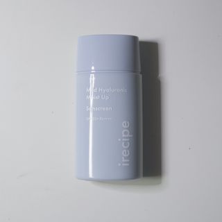 아이레시피 마일드 히알루로닉 모이스트 업 선스크린 SPF50+ PA++++ — 5점을 준 리뷰어가 2023년 7월 올린 사용 사진