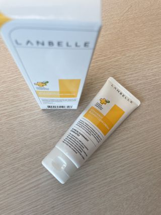 랑벨 비타 에너지 잡티 크림 75ml (피부 속 기미완화크림) — 4점을 준 리뷰어가 2022년 5월 올린 사용 사진