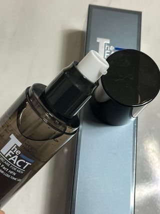 The Fact 더팩트 에이치에프엔 쿨링 안티헤어로스 토닉 젤 150ml — 5점을 준 리뷰어가 2022년 5월 올린 사용 사진