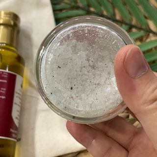 [딜리셔스코드] 타르투피 알레산드로 로시 트러플 소금 100g +트러플 오일 100ml set — 5점을 준 리뷰어가 2022년 6월 올린 사용 사진