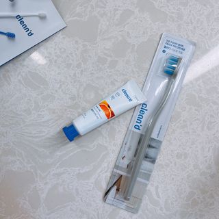 주식회사 클린디 [클린디] 양치 후 남은 이물질, 물치실로 완벽 제거 🦷 구강세정기 세트 [맞춤 칫솔 + 치약 포함] — 5점을 준 리뷰어가 2021년 12월 올린 사용 사진