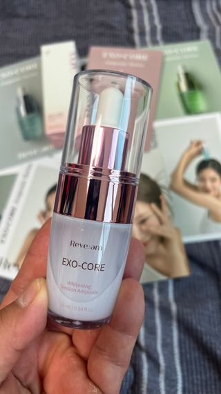 나우 [리브엠] 123억개 엑소좀으로 채운 눈부신 광채, 엑소코어 화이트닝 텐션 앰플 — 5점을 준 리뷰어가 2023년 8월 올린 사용 사진