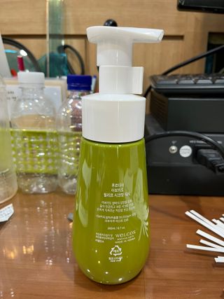 [후르디아] 아보카도 약산성 비건 여성 청결제 — 5점을 준 리뷰어가 2022년 4월 올린 사용 사진