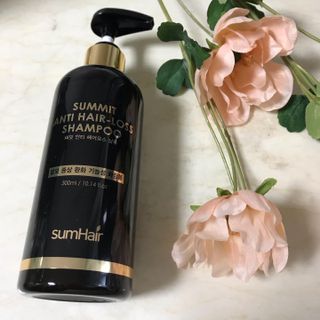 썸헤어 / SUMHAIR 썸헤어  써밋 안티 헤어로스 샴푸+트리트먼트 — 5점을 준 리뷰어가 2021년 6월 올린 사용 사진