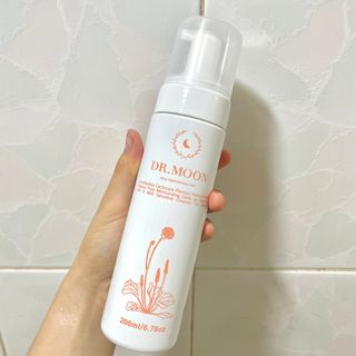 MF프리 [닥터문] 유산균 락토케어 질경초 여성청결제 200ml (폼타입) — 5점을 준 리뷰어가 2022년 7월 올린 사용 사진