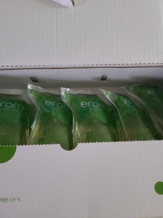 이롬 씨스루 프로틴워터 사과, 자몽 200ml x 12입 — 4점을 준 리뷰어가 2022년 9월 올린 사용 사진