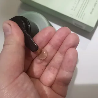 프리마인 메이크업과 들뜨는 각질까지 한방에 깐달걀로! 순하기까지한 셀베이스 그린티클렌저(200ml) — 5점을 준 리뷰어가 2023년 3월 올린 사용 사진
