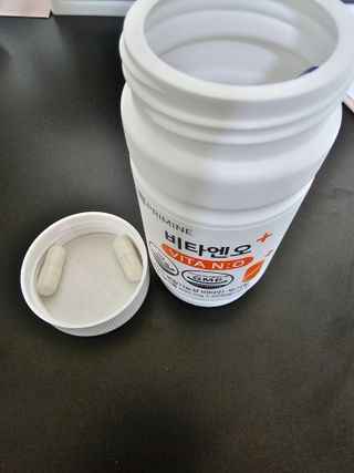 프리마인 성큼다가온 봄, 이너뷰티를 챙겨야 피부도 화사하게, 컨디션도 활기차게. 흡수율을 높인 고효율 비타민. — 5점을 준 리뷰어가 2023년 5월 올린 사용 사진