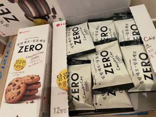 ZERO (초콜릿 칩 쿠키, 카카오 케이크, 후르츠 젤리, 아이스 콜라, 아이스 초코바) — 5점을 준 리뷰어가 2022년 6월 올린 사용 사진