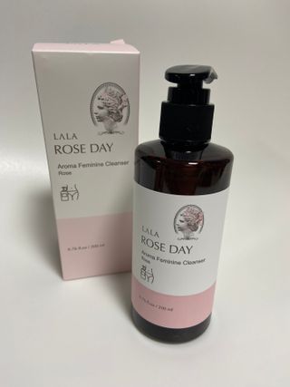 라라로즈데이 시즌2 여성청결제 200ml 아로마 페미민 클렌저, 독일더마인증 — 5점을 준 리뷰어가 2021년 9월 올린 사용 사진