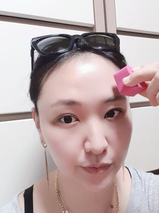 아이앤립 / EYENLIP 아이앤립 루센트 비비크림 2 Color — 5점을 준 리뷰어가 2021년 5월 올린 사용 사진