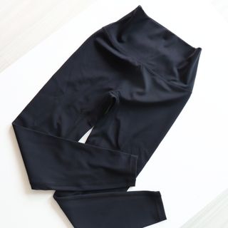 [딕시] 힙 플랙션 레깅스 HIP FLEXION Leggings — 5점을 준 리뷰어가 2022년 4월 올린 사용 사진