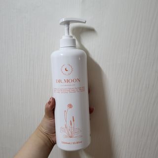 프리[닥터문] 유산균 락토케어 질경초 여성청결제 1000ml (젤타입) — 5점을 준 리뷰어가 2022년 7월 올린 사용 사진