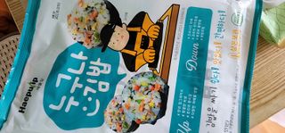 해풀잎 누구나 김밥*1ea [(혼합야채 35g *1ea,  김밥김 (5g, 5ea),  양념간장 (6g, 5ea), 참기름(5g, 2ea)] — 5점을 준 리뷰어가 2022년 7월 올린 사용 사진
