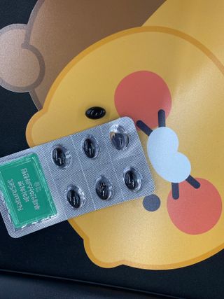 네이처셋 루테인 아스타잔틴 캡슐 1개월분 — 5점을 준 리뷰어가 2021년 7월 올린 사용 사진
