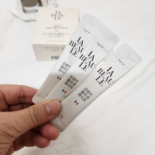 라보르 프렌치 콜라겐 화이트 — 5점을 준 리뷰어가 2022년 10월 올린 사용 사진