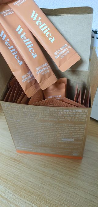 웰리카 다이어트 프로바이오틱스 — 3.5점을 준 리뷰어가 2021년 2월 올린 사용 사진