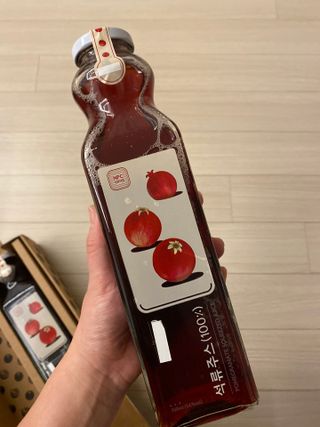 [바이윙클] 페르시아 유기농 석류 착즙주스 750ml 2병 + 선물박스 세트 — 4점을 준 리뷰어가 2022년 3월 올린 사용 사진