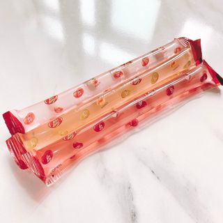 젤리벨리 젤리스틱 어쏘티드 900g — 4.5점을 준 리뷰어가 2022년 8월 올린 사용 사진