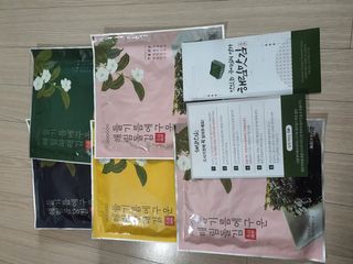 [해림맛김] 들기름에 구운 바삭바삭 김 4종 세트 + 1종 랜덤발송 총5개입 — 5점을 준 리뷰어가 2021년 2월 올린 사용 사진