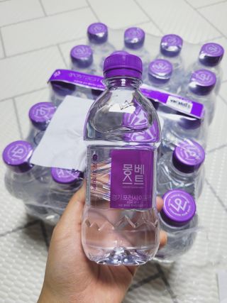 몽베스트 [MONTBEST] 330mL 20병 — 5점을 준 리뷰어가 2021년 10월 올린 사용 사진