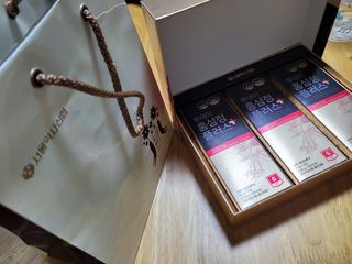 서울약사신협_투데이홍삼정플러스스틱_10g x 30포 — 4.5점을 준 리뷰어가 2021년 6월 올린 사용 사진