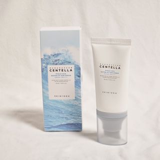 MF[스킨1004] 마다가스카르 센텔라 히알루-시카 워터핏 선세럼 50ml — 5점을 준 리뷰어가 2024년 5월 올린 사용 사진
