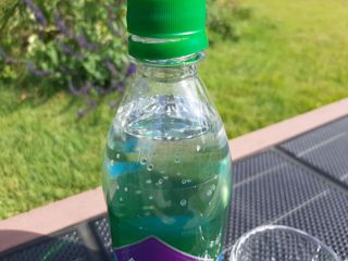 몽베스트 Montbest with Sparkling water Plain 20병 — 5점을 준 리뷰어가 2022년 9월 올린 사용 사진