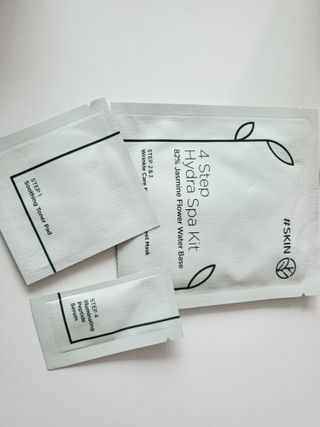태그스킨 4스텝 주름개선 피부미백 영양 마스크팩 3개 세트(최신버전) — 5점을 준 리뷰어가 2022년 5월 올린 사용 사진