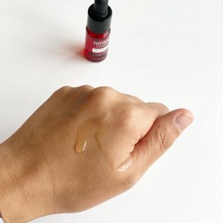 피지오겔 사이언수티컬즈 더 링클-스탑 백 앰플 세럼 — 5점을 준 리뷰어가 2022년 4월 올린 사용 사진