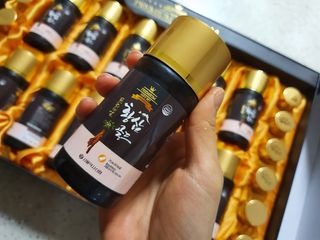 서울약사신협_프리미엄황삼골드_3.75g x 12환+75mgx12병 — 5점을 준 리뷰어가 2021년 1월 올린 사용 사진