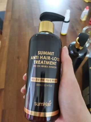 썸헤어 / SUMHAIR 썸헤어  써밋 안티 헤어로스 샴푸+트리트먼트 — 5점을 준 리뷰어가 2021년 5월 올린 사용 사진