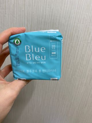 블루블루 유기농 순면 커버 생리대 — 5점을 준 리뷰어가 2021년 1월 올린 사용 사진