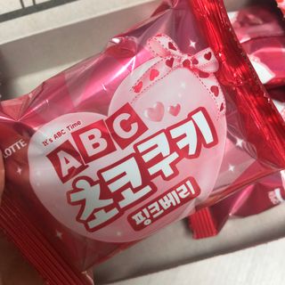 롯데제과 ABC초코쿠키 핑크베리 — 4.5점을 준 리뷰어가 2021년 2월 올린 사용 사진