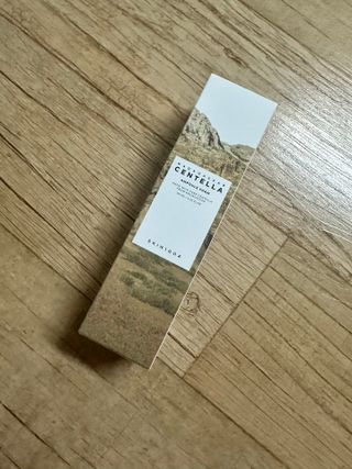 스킨1004 [SKIN1004] 마다가스카르 센텔라 앰플 폼 125ml — 5점을 준 리뷰어가 2024년 8월 올린 사용 사진