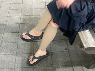 시그바리스 다이나벤 의료용 압박 스타킹 [종아리형] 여름철 다리 붓기 관리 하지정맥류 예방 — 5점을 준 리뷰어가 2024년 6월 올린 사용 사진