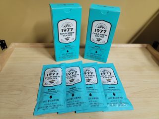 여우두마리 1977 콜드브루 스틱 더치커피 루후 커피팩토리 — 5점을 준 리뷰어가 2021년 2월 올린 사용 사진