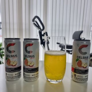 셀시어스 오리지널 325ml 에너지 비타민 피트니스 드링크(24can) 다이어트 음료 — 5점을 준 리뷰어가 2022년 4월 올린 사용 사진