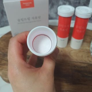 [슬림드랍 석류맛] 건기식 다이어트 보조제 겸 비타민 — 5점을 준 리뷰어가 2022년 1월 올린 사용 사진