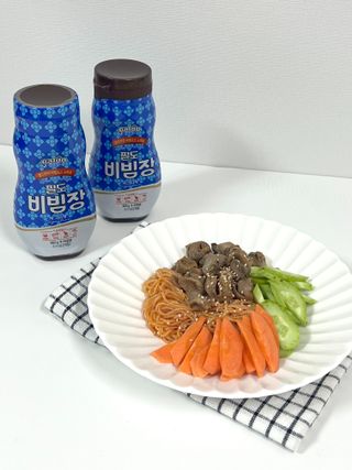 팔도비빔장 시그니처 380g 2개 — 5점을 준 리뷰어가 2022년 2월 올린 사용 사진