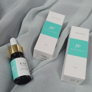 랑팡 EGF+FGF 10ppm 리포좀 앰플 원액 10ml — 5점을 준 리뷰어가 2021년 10월 올린 사용 사진