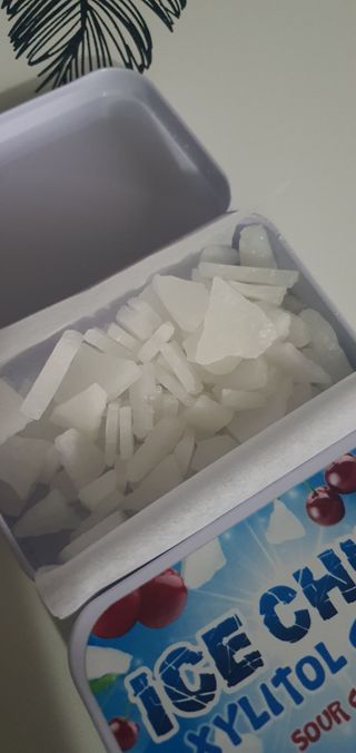 [아이스칩스] 무설탕 비건 자일리톨 캔디 7종 2개기준 — 4점을 준 리뷰어가 2021년 6월 올린 사용 사진