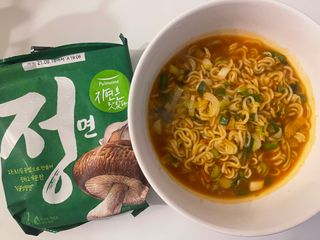 [풀무원] 자연은맛있다 정면, 백면, 홍면  세트 — 5점을 준 리뷰어가 2021년 4월 올린 사용 사진