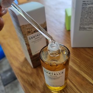 [스킨1004] 마다가스카르 센텔라 앰플 100ml — 5점을 준 리뷰어가 2024년 6월 올린 사용 사진