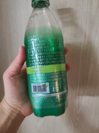 몽베스트 Montbest with Sparkling water Lime20병 — 5점을 준 리뷰어가 2021년 10월 올린 사용 사진