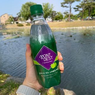 몽베스트 Montbest with Sparkling water Lime20병 — 5점을 준 리뷰어가 2022년 5월 올린 사용 사진